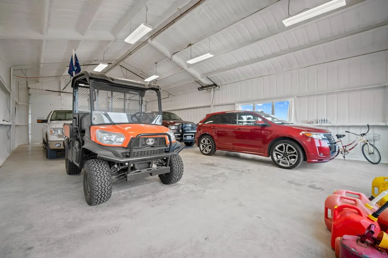 Photo 15 — 1384 County Road 211, Wilson, TX 79381