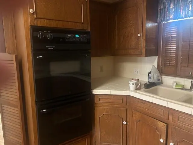 Photo 9 — 806 E Garfield Avenue, Morton, TX 79346