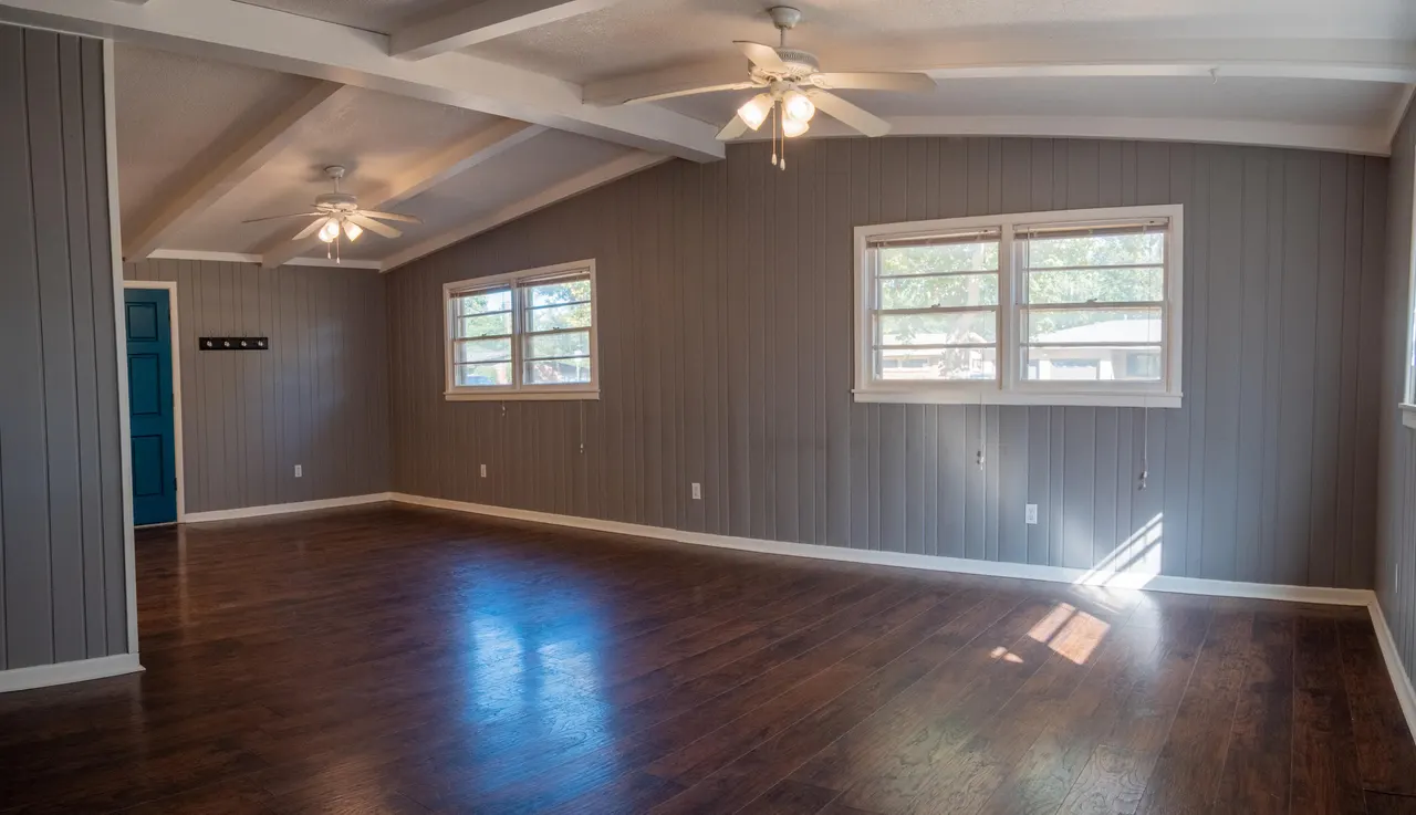 Photo 4 — 3415 48th Street, Lubbock, TX 79413