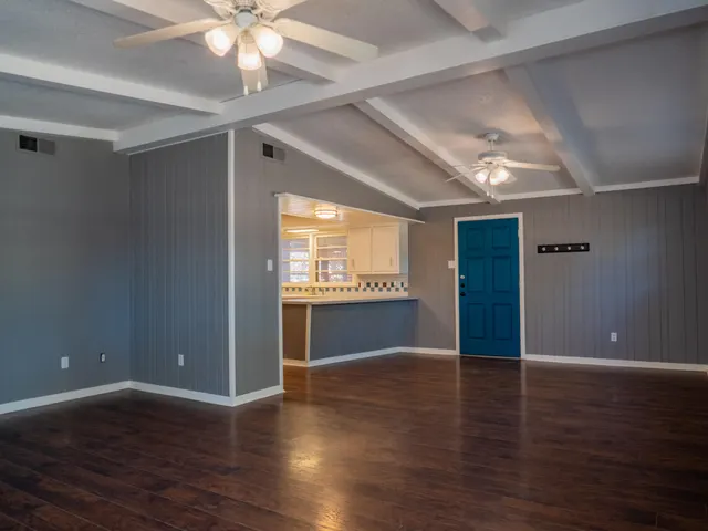 Photo 5 — 3415 48th Street, Lubbock, TX 79413