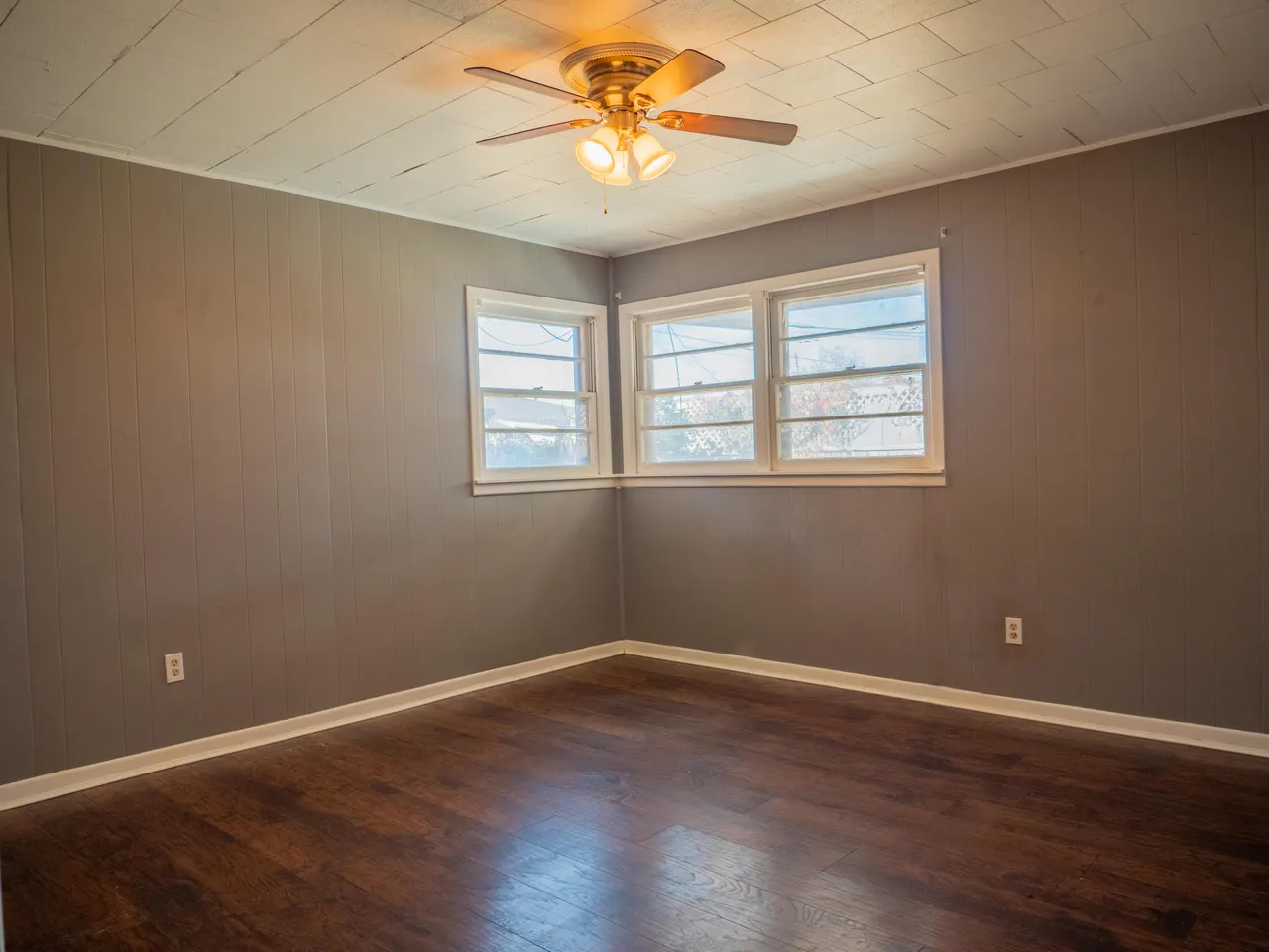 Photo 12 — 3415 48th Street, Lubbock, TX 79413