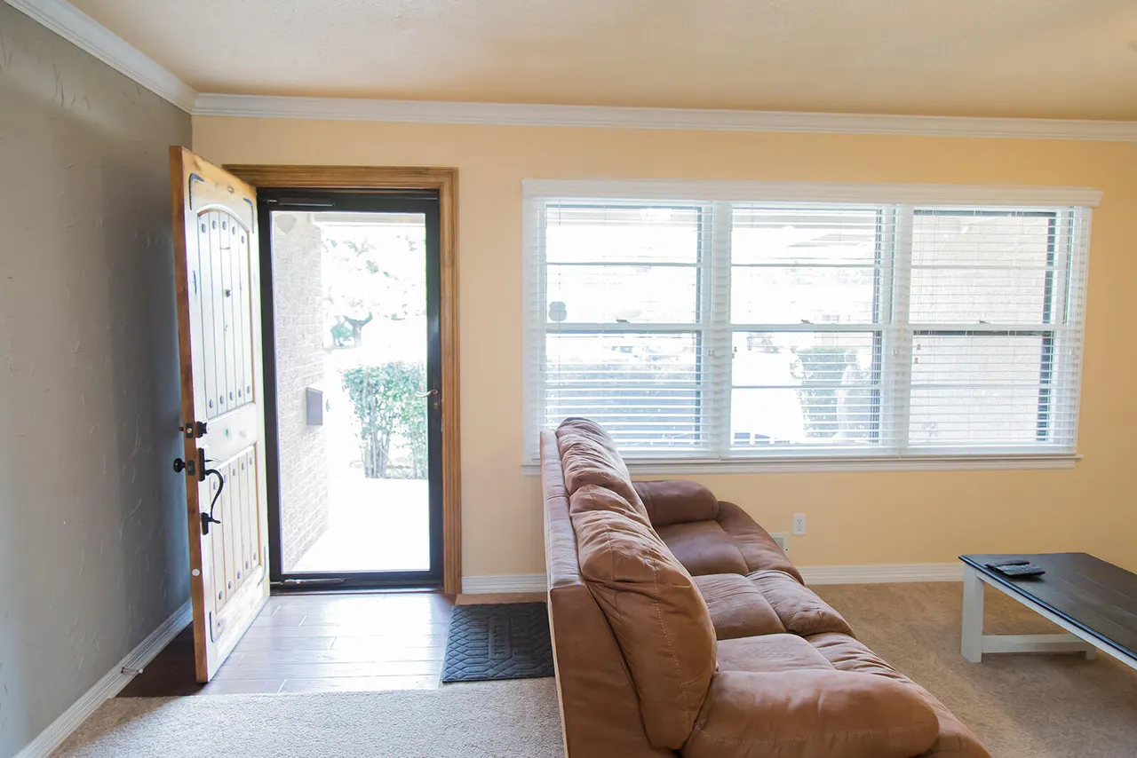 Photo 6 — 1107 Ennis Street, Plainview, TX 79072