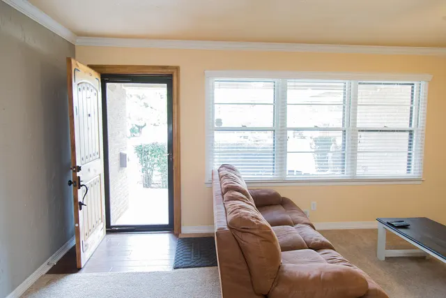 Photo 6 — 1107 Ennis Street, Plainview, TX 79072