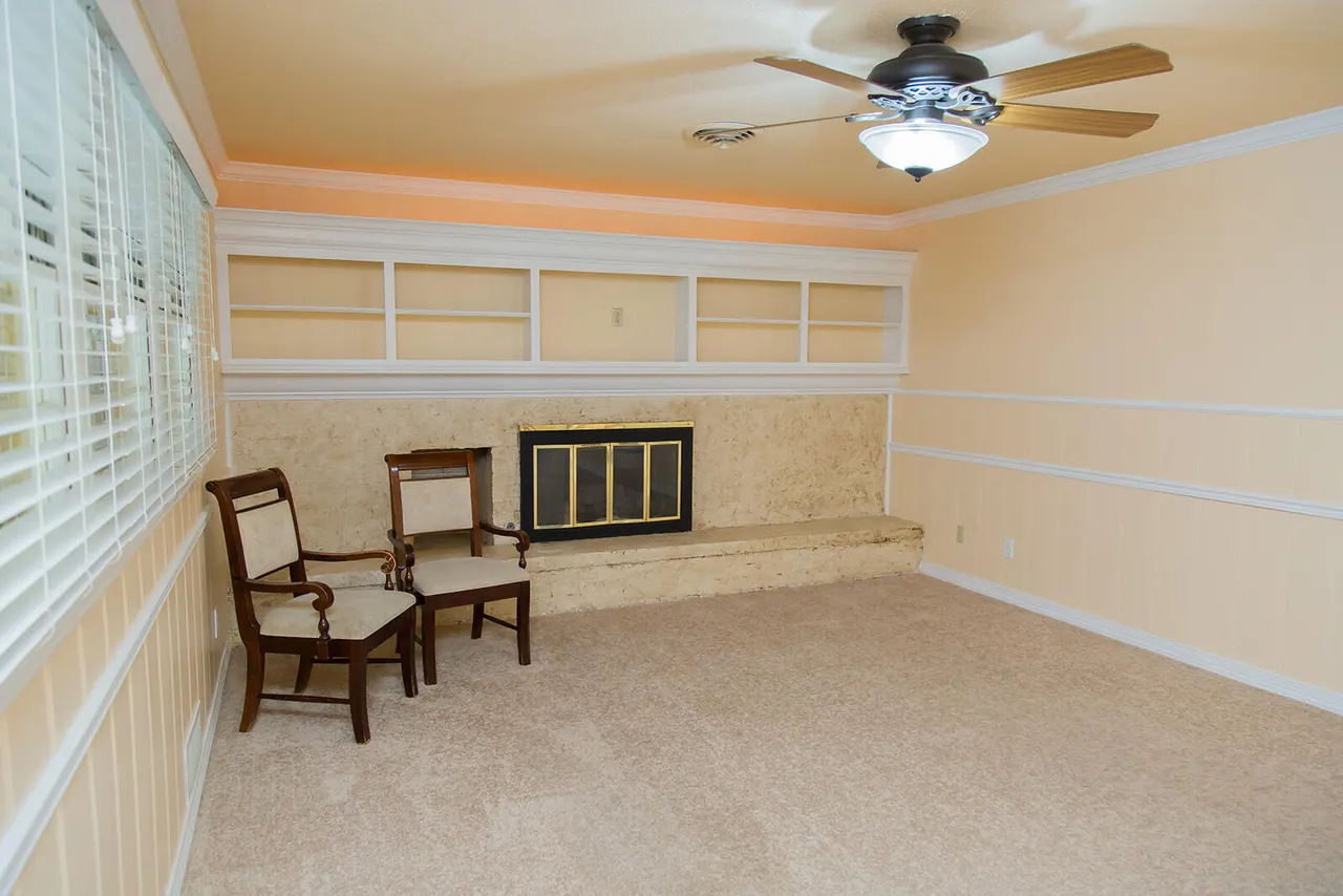 Photo 16 — 1107 Ennis Street, Plainview, TX 79072