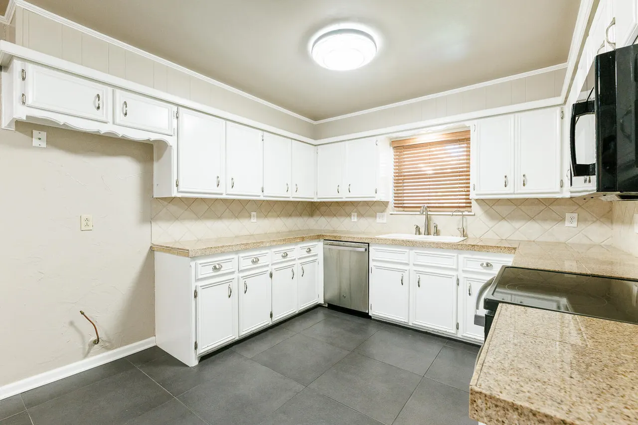 Photo 23 — 4807 59th Street, Lubbock, TX 79414