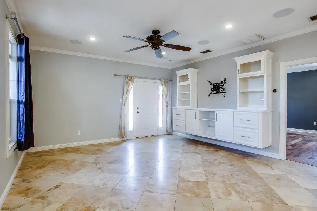 Photo 3 — 3622 31st Street, Lubbock, TX 79410
