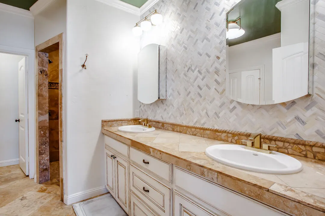 Photo 10 — 3622 31st Street, Lubbock, TX 79410