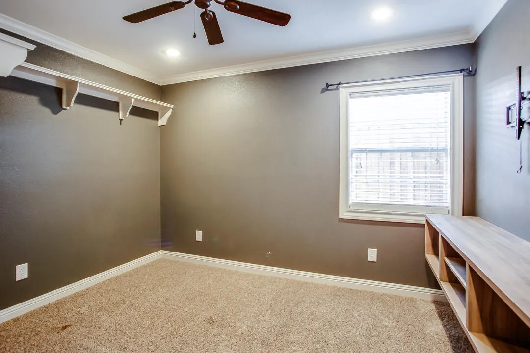 Photo 17 — 3622 31st Street, Lubbock, TX 79410