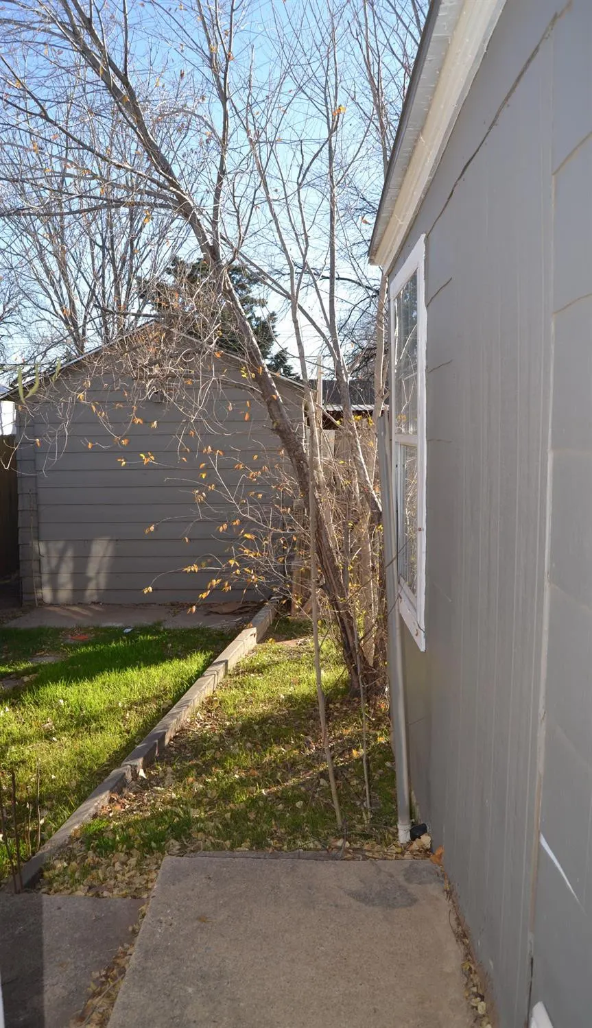 Photo 28 — 1915 26th Street, Lubbock, TX 79411