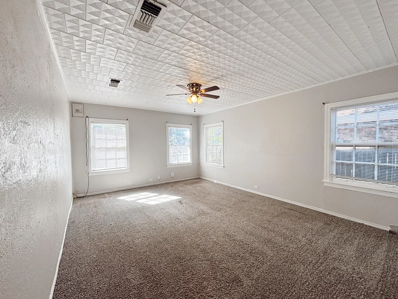 Photo 15 — 1915 26th Street, Lubbock, TX 79411