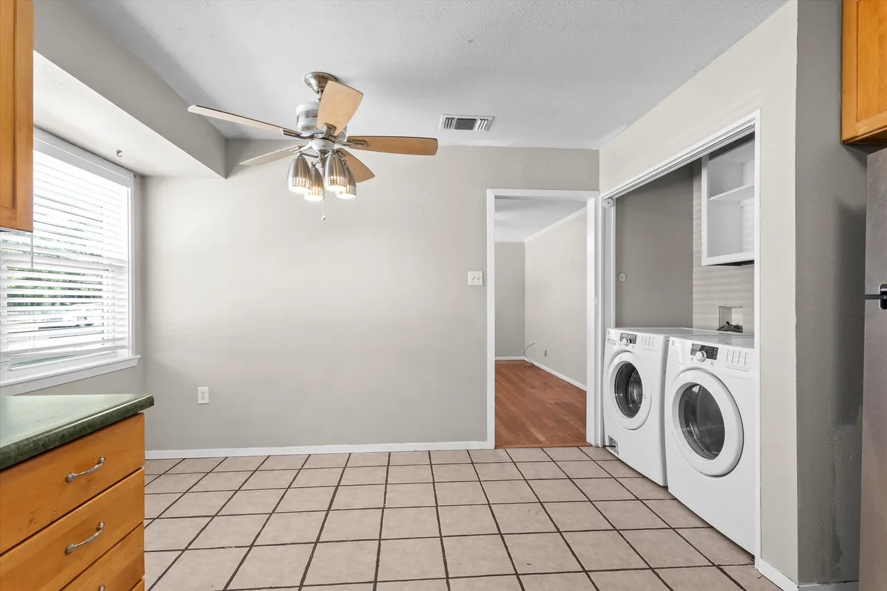 Photo 9 — 2009 65th Street, Lubbock, TX 79412