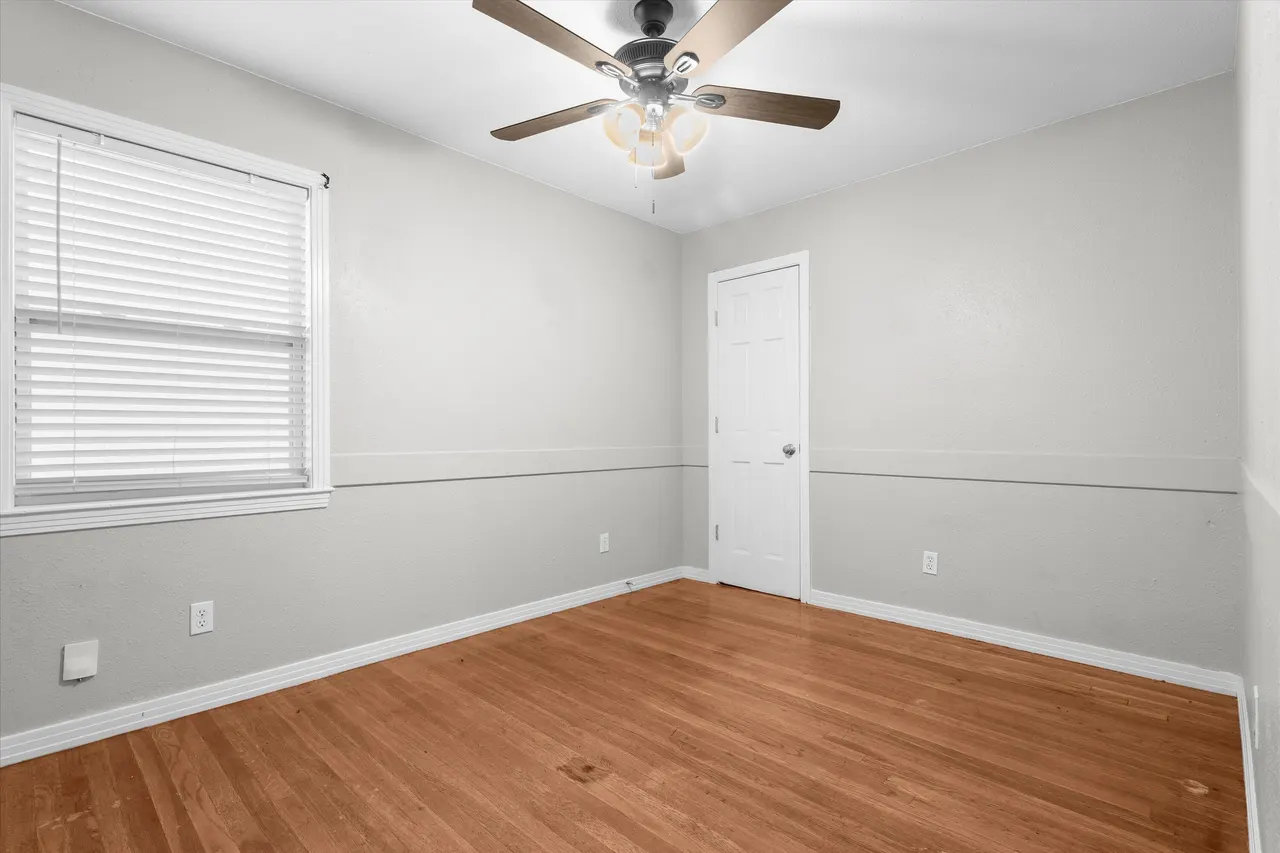 Photo 11 — 2009 65th Street, Lubbock, TX 79412