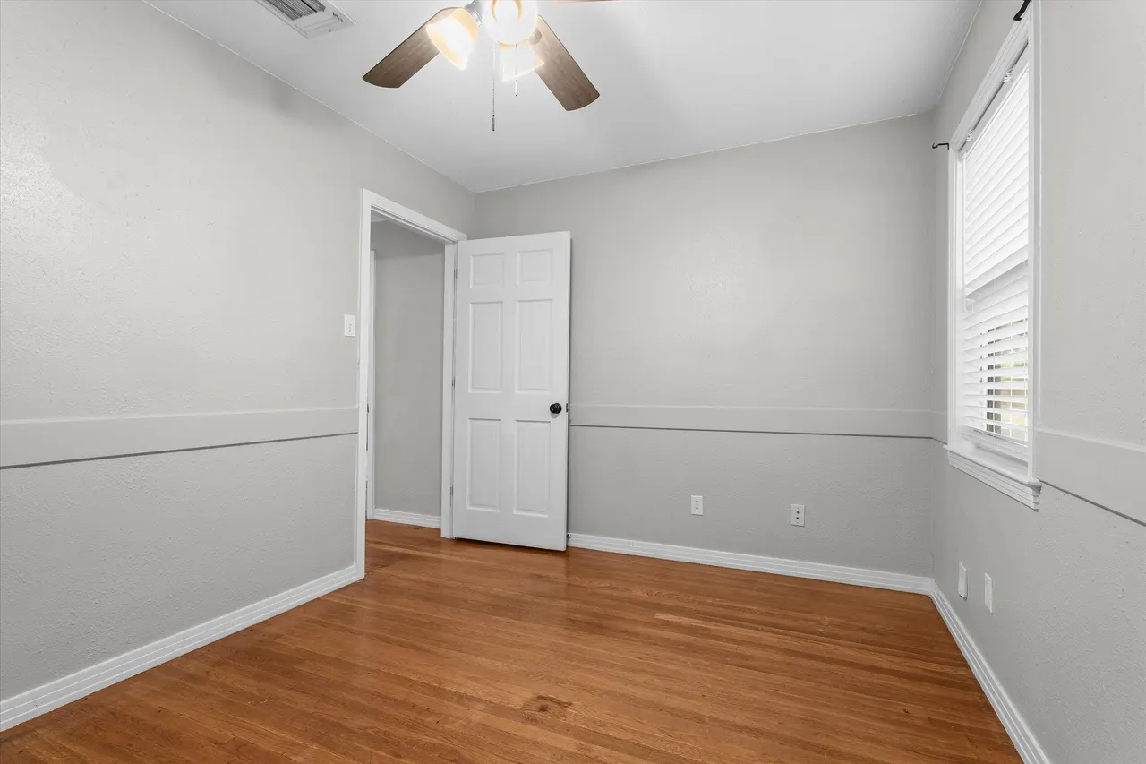 Photo 12 — 2009 65th Street, Lubbock, TX 79412