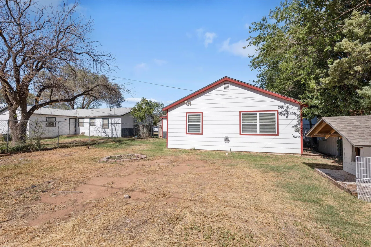 Photo 23 — 2009 65th Street, Lubbock, TX 79412