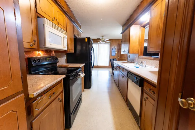 Photo 8 — 1908 56th Street, Lubbock, TX 79412
