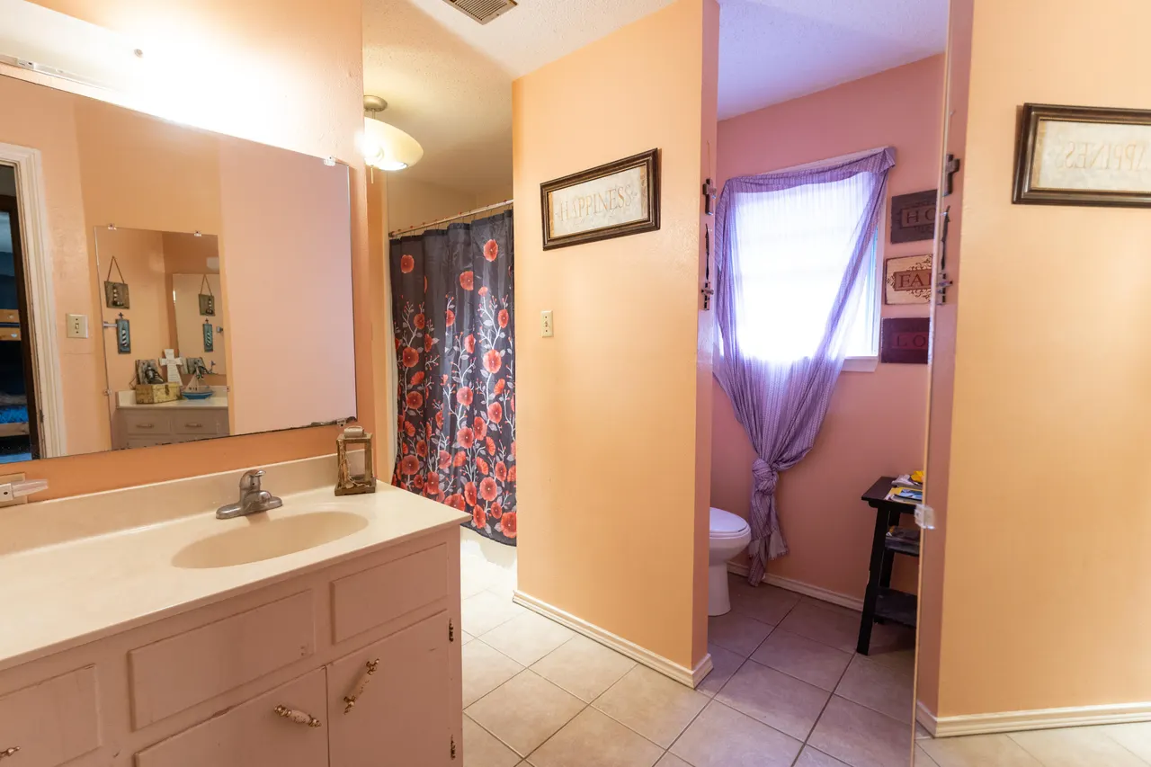 Photo 13 — 1908 56th Street, Lubbock, TX 79412
