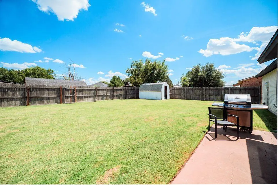 Photo 15 — 2914 Kermit Street, Plainview, TX 79072