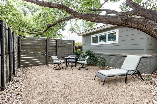 Photo 4 — 2813 22nd Street, Lubbock, TX 79410