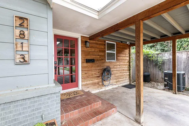 Photo 2 — 2813 22nd Street, Lubbock, TX 79410