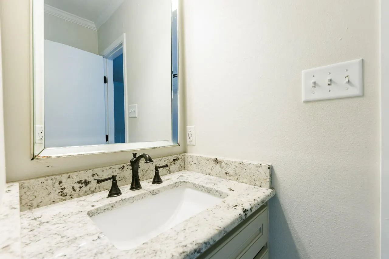 Photo 44 — 2813 22nd Street, Lubbock, TX 79410