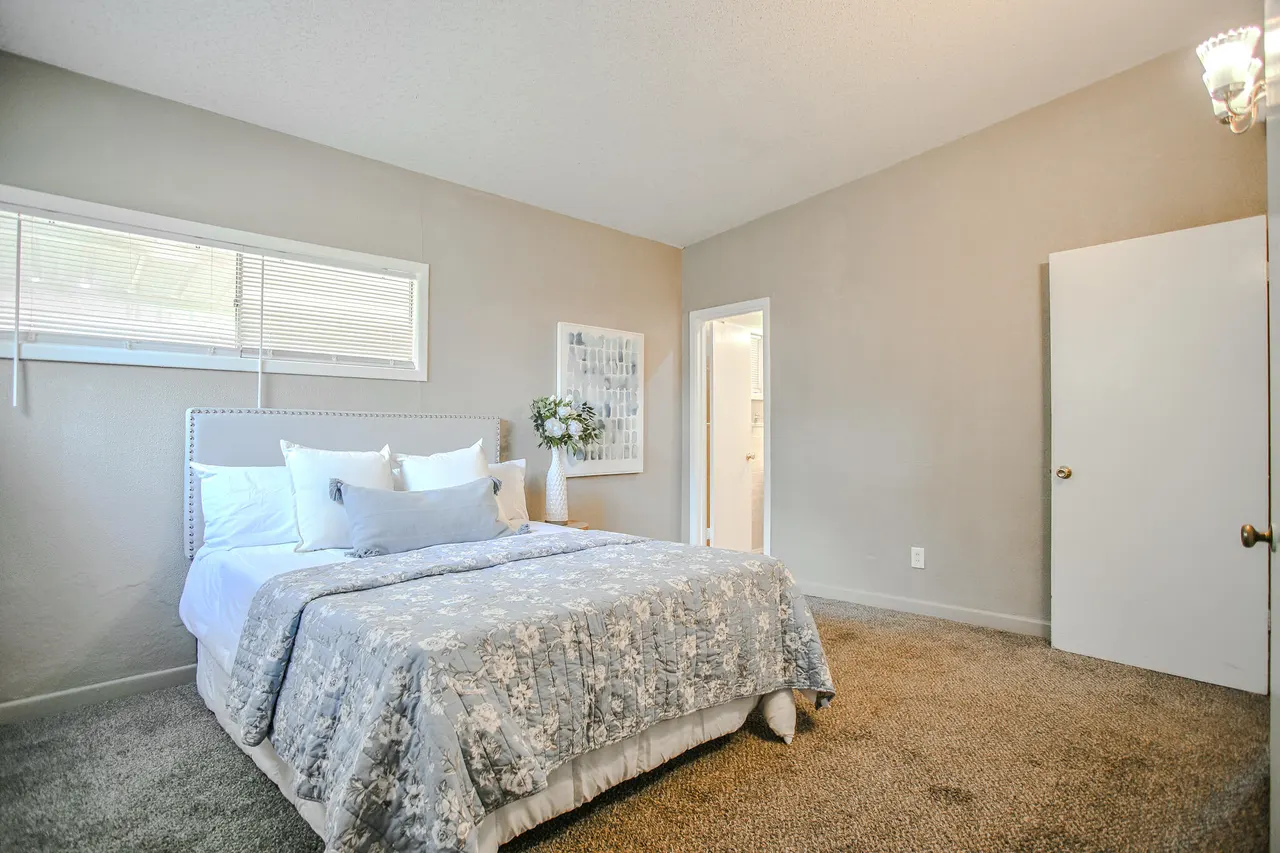 Photo 16 — 4405 44th Street, Lubbock, TX 79414