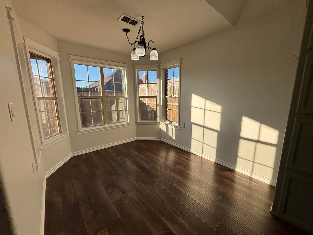 Photo 12 — 501 N 8th Street, Wolfforth, TX 79382