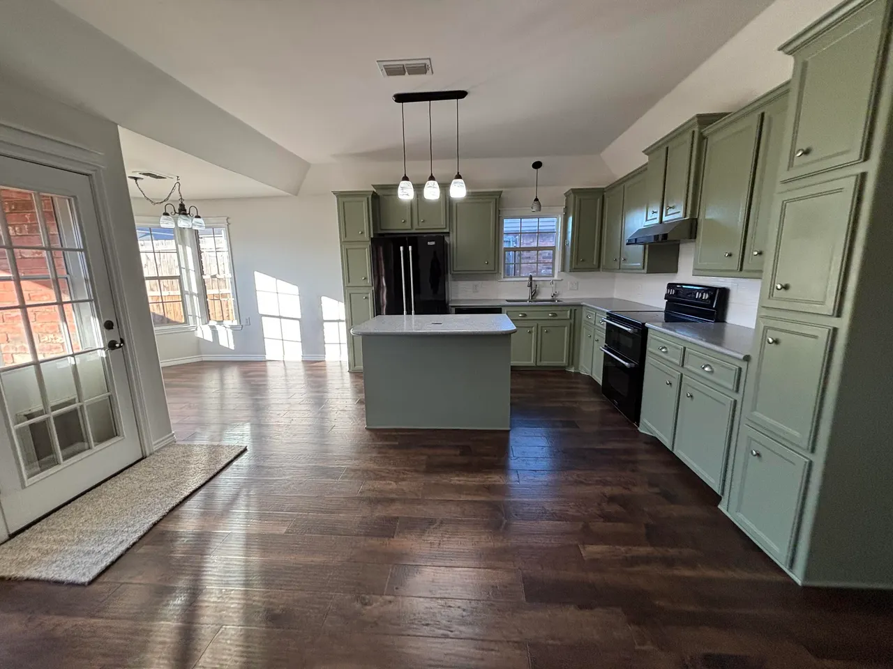 Photo 10 — 501 N 8th Street, Wolfforth, TX 79382