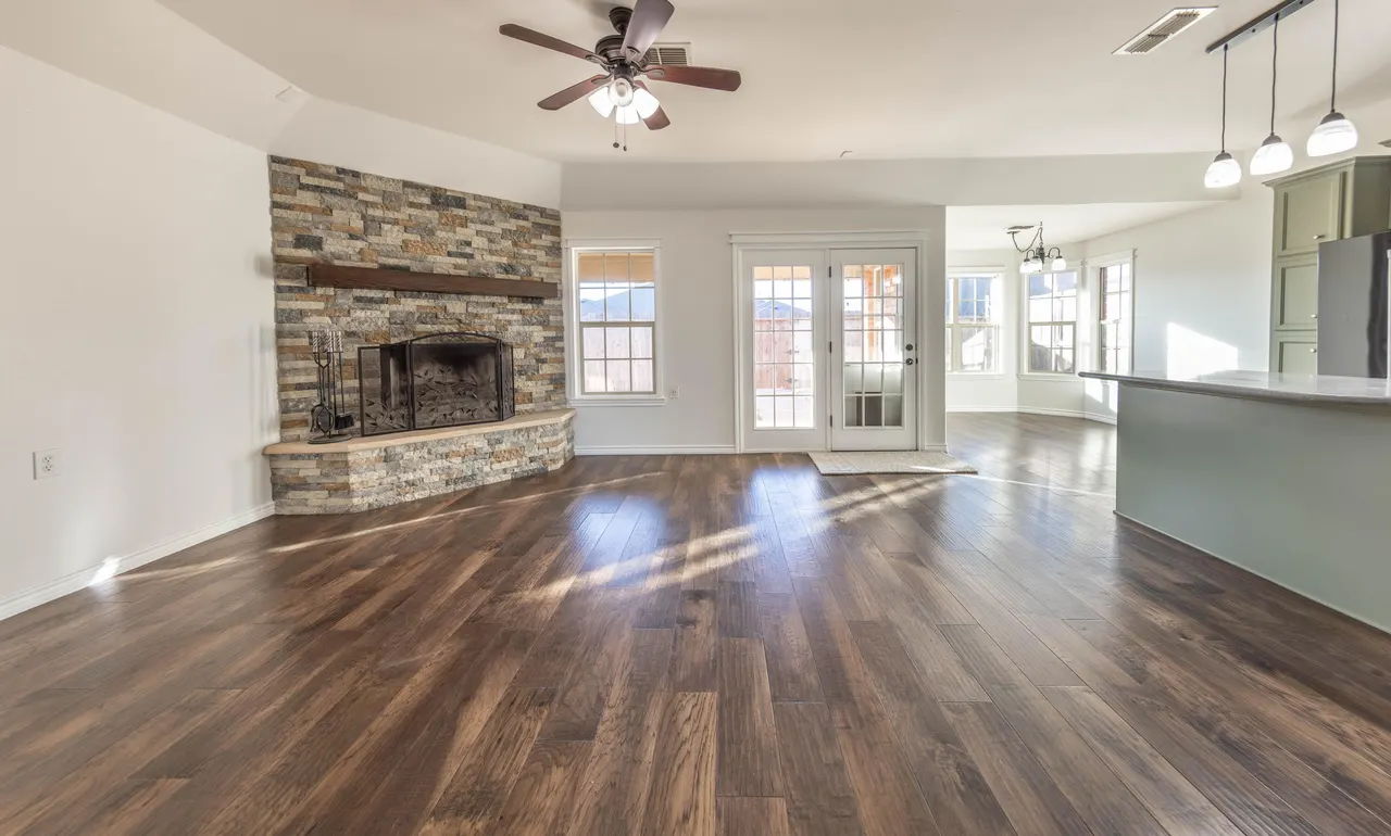 Photo 14 — 501 N 8th Street, Wolfforth, TX 79382