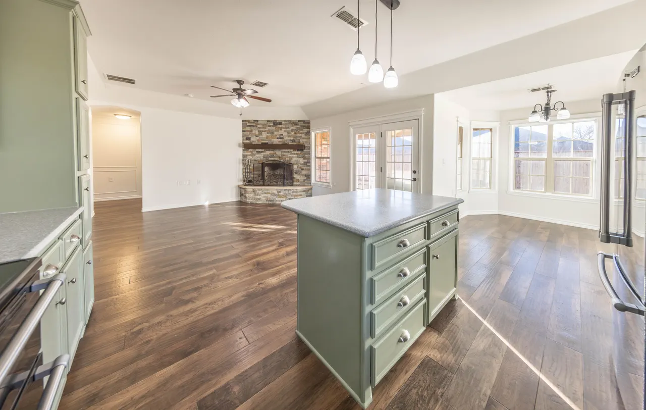 Photo 16 — 501 N 8th Street, Wolfforth, TX 79382