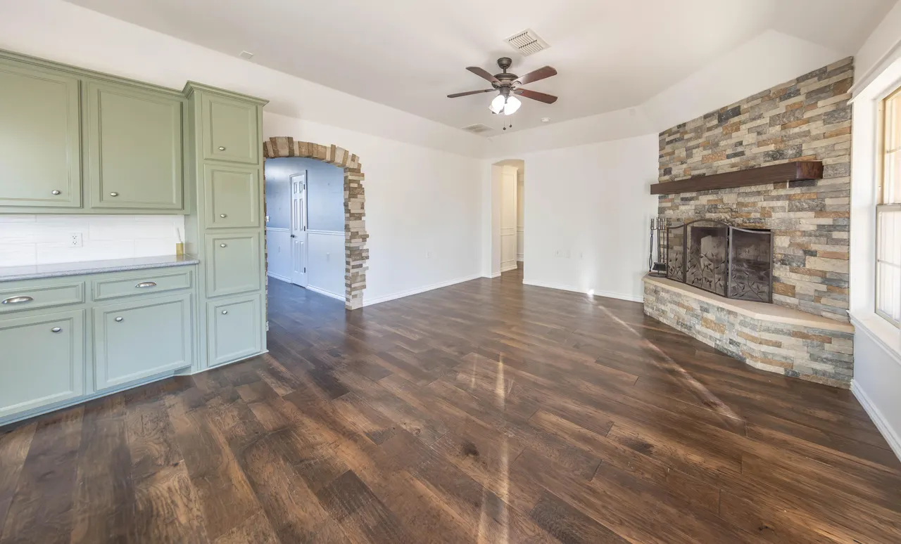 Photo 19 — 501 N 8th Street, Wolfforth, TX 79382