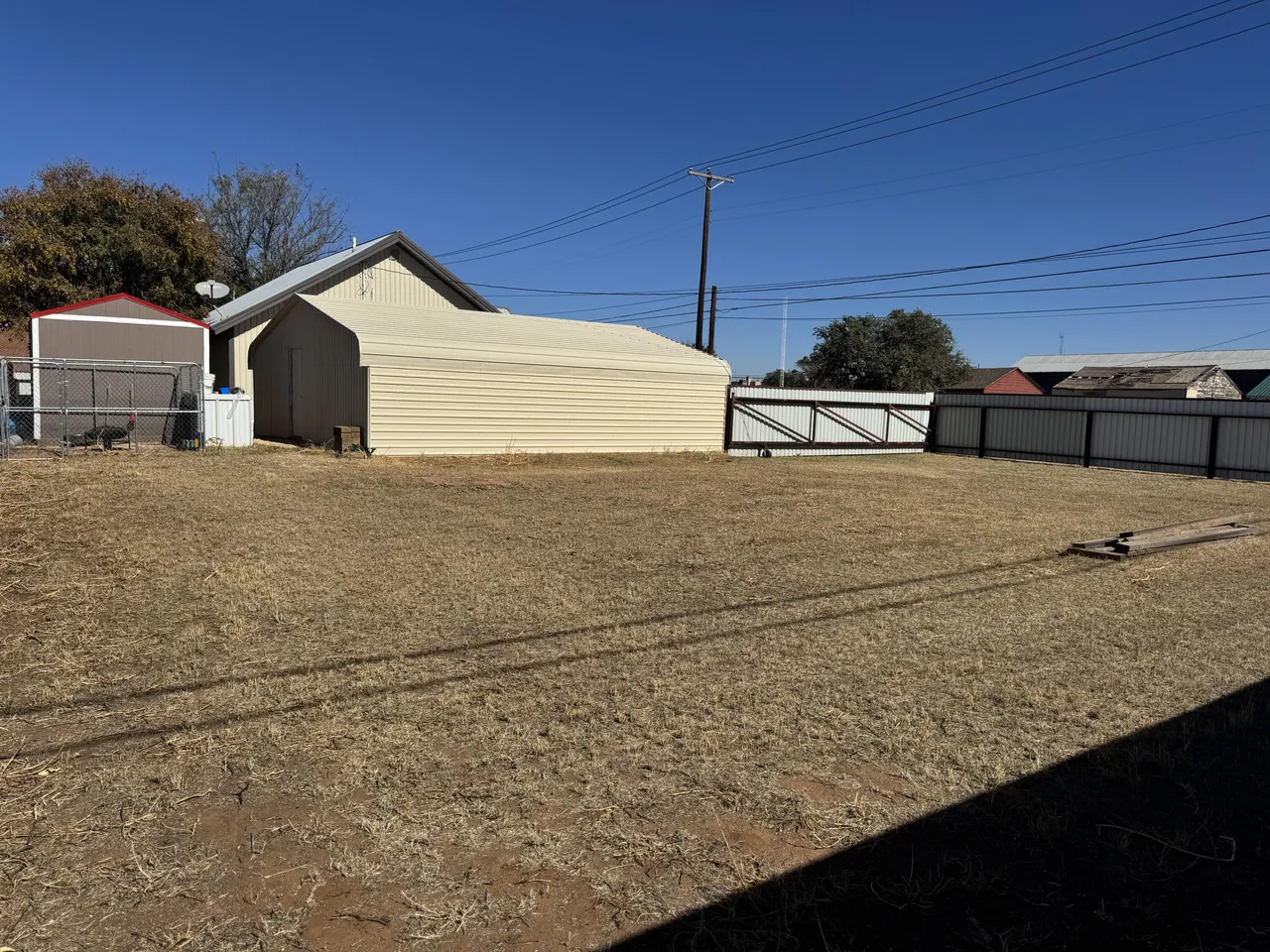 Photo 9 — 302 S Avenue G, Lamesa, TX 79331