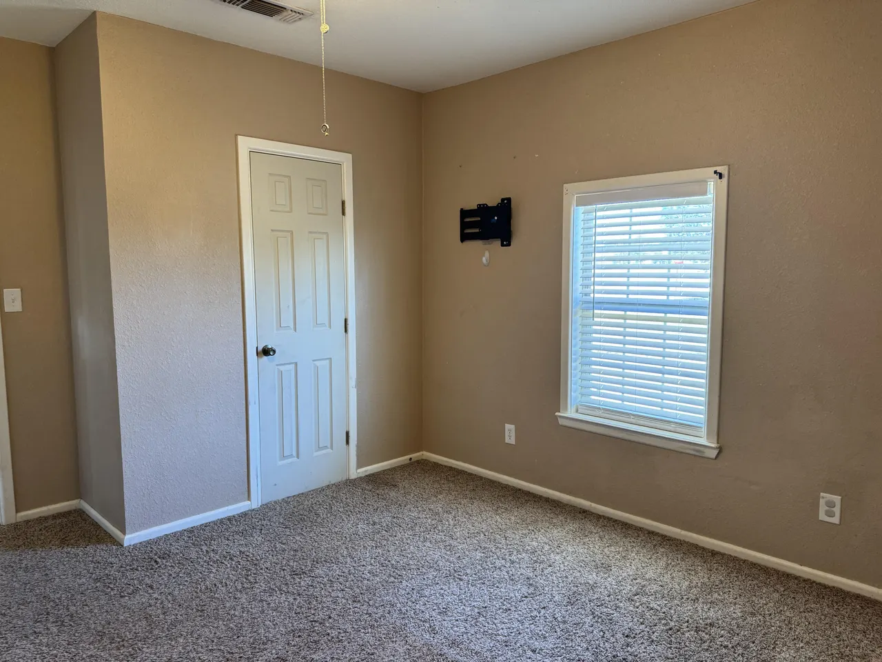 Photo 15 — 302 S Avenue G, Lamesa, TX 79331