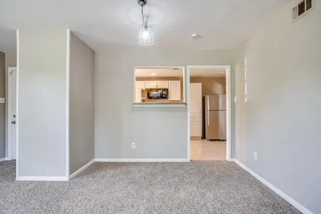 Photo 4 — 2802 54th Street, Lubbock, TX 79413