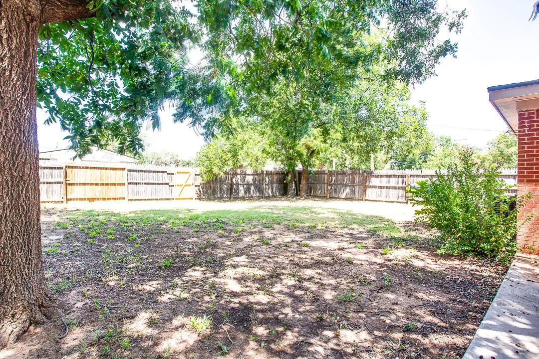 Photo 14 — 2802 54th Street, Lubbock, TX 79413