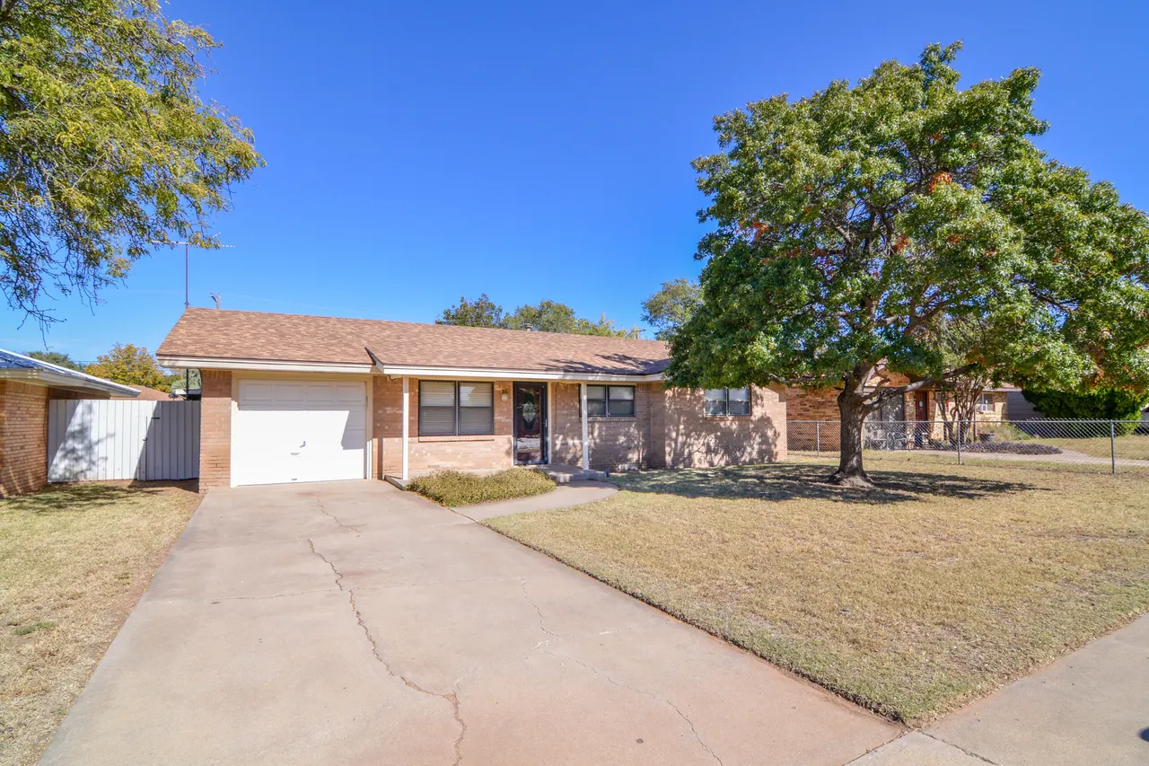 Photo 48 — 801 13th Street, Shallowater, TX 79363
