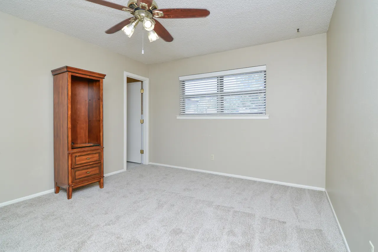 Photo 23 — 801 13th Street, Shallowater, TX 79363