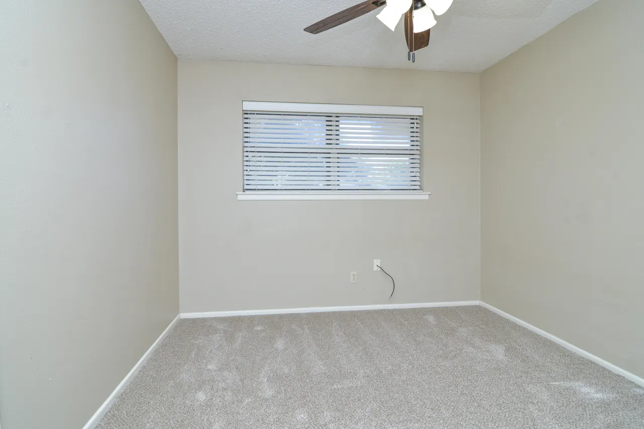 Photo 26 — 801 13th Street, Shallowater, TX 79363