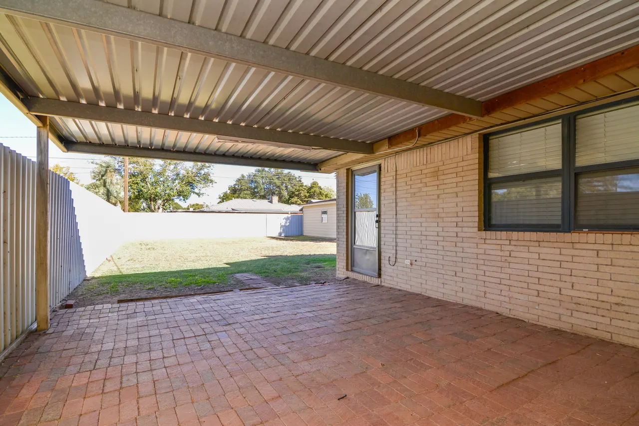 Photo 35 — 801 13th Street, Shallowater, TX 79363