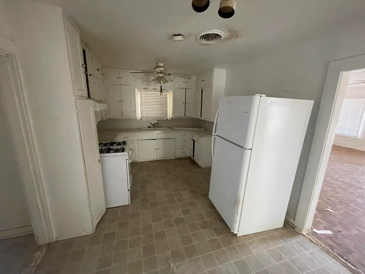 Photo 9 — 101 S Ave, Post, TX 79356