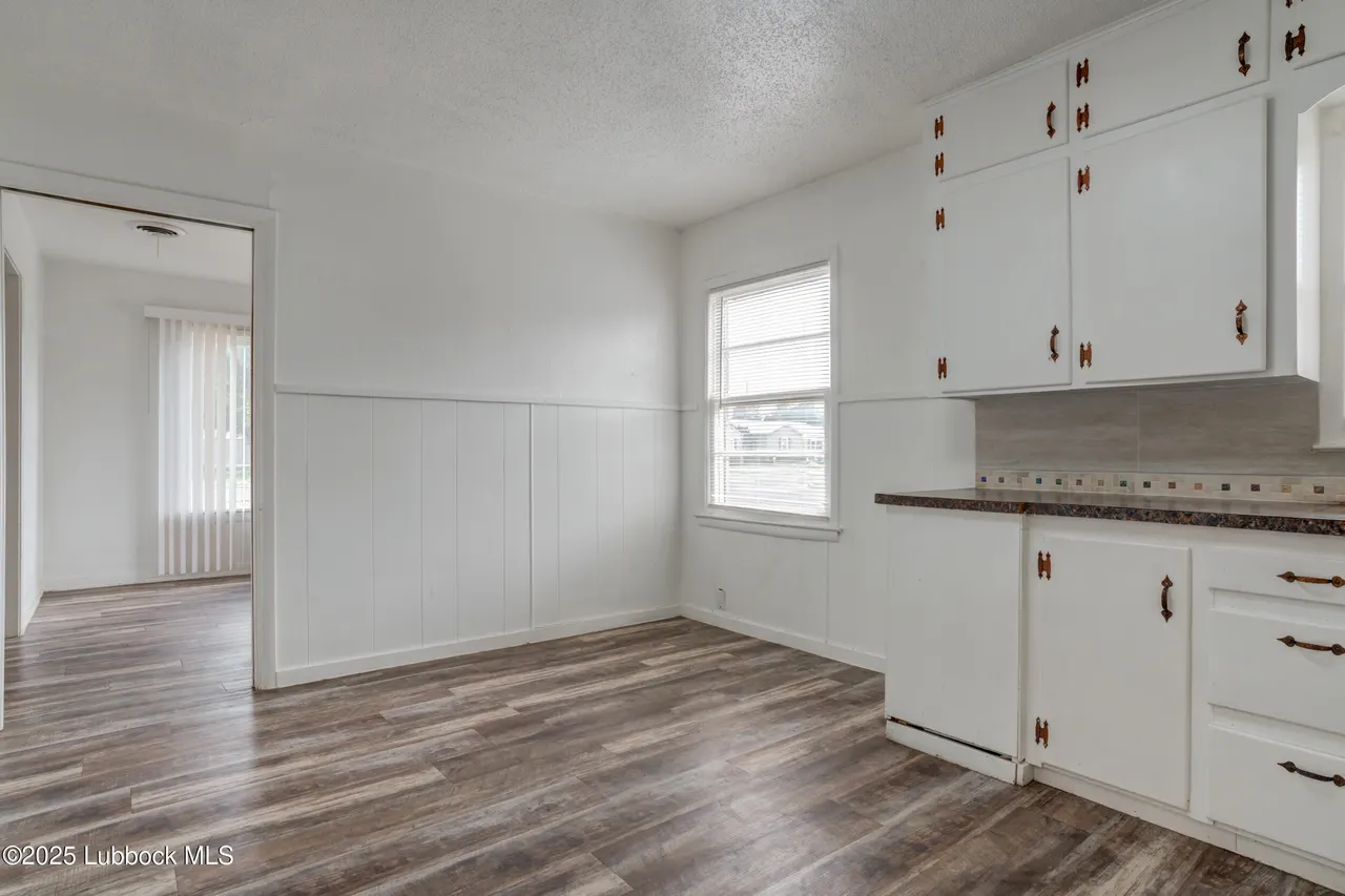 Photo 16 — 2624 32nd Street, Lubbock, TX 79410