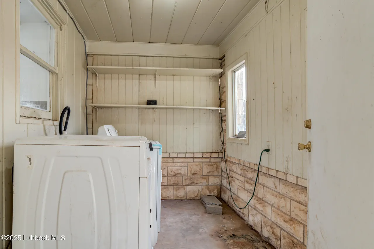 Photo 37 — 2624 32nd Street, Lubbock, TX 79410