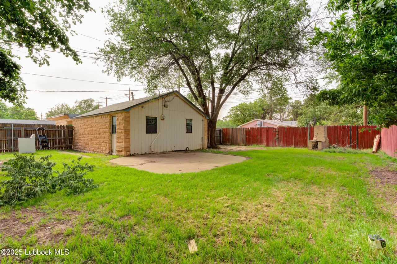 Photo 41 — 2624 32nd Street, Lubbock, TX 79410