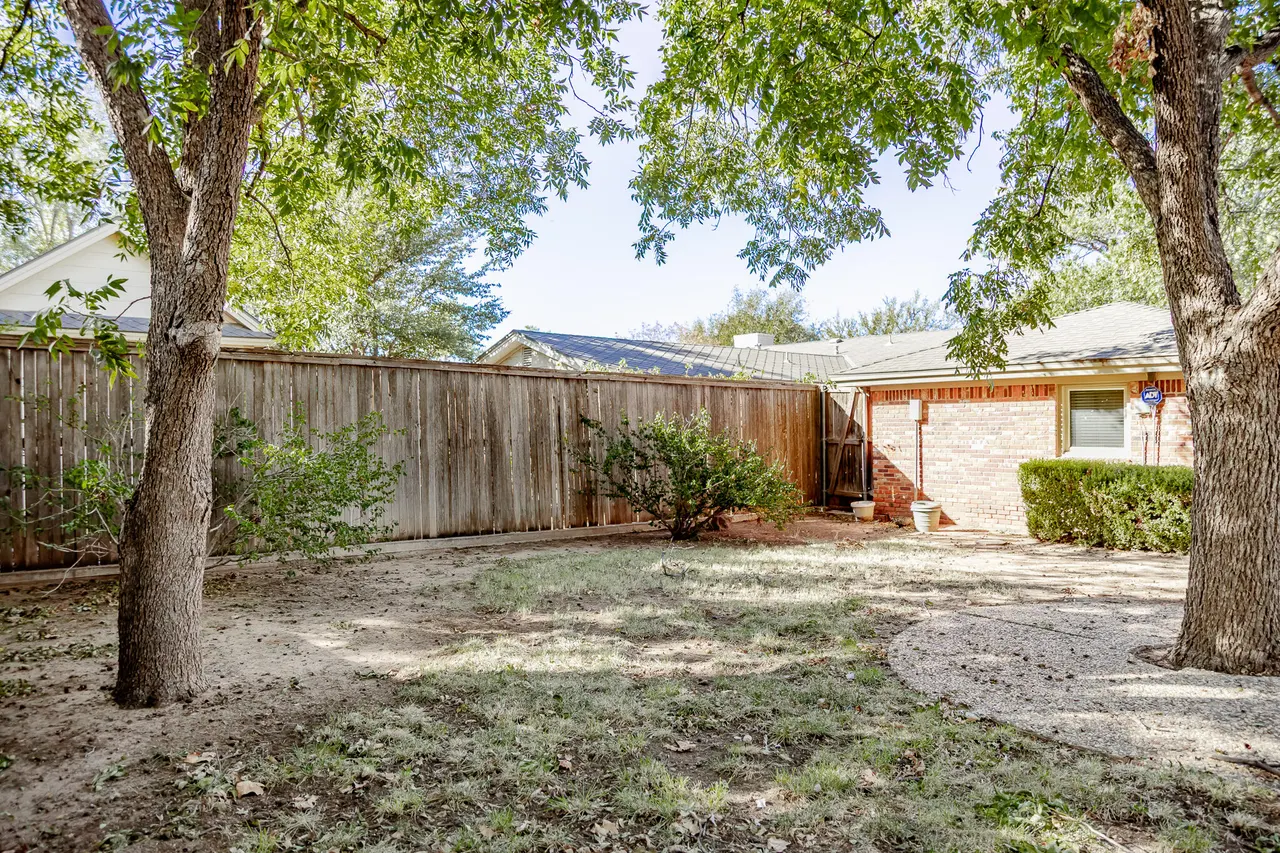 Photo 37 — 6607 Peoria Avenue, Lubbock, TX 79413