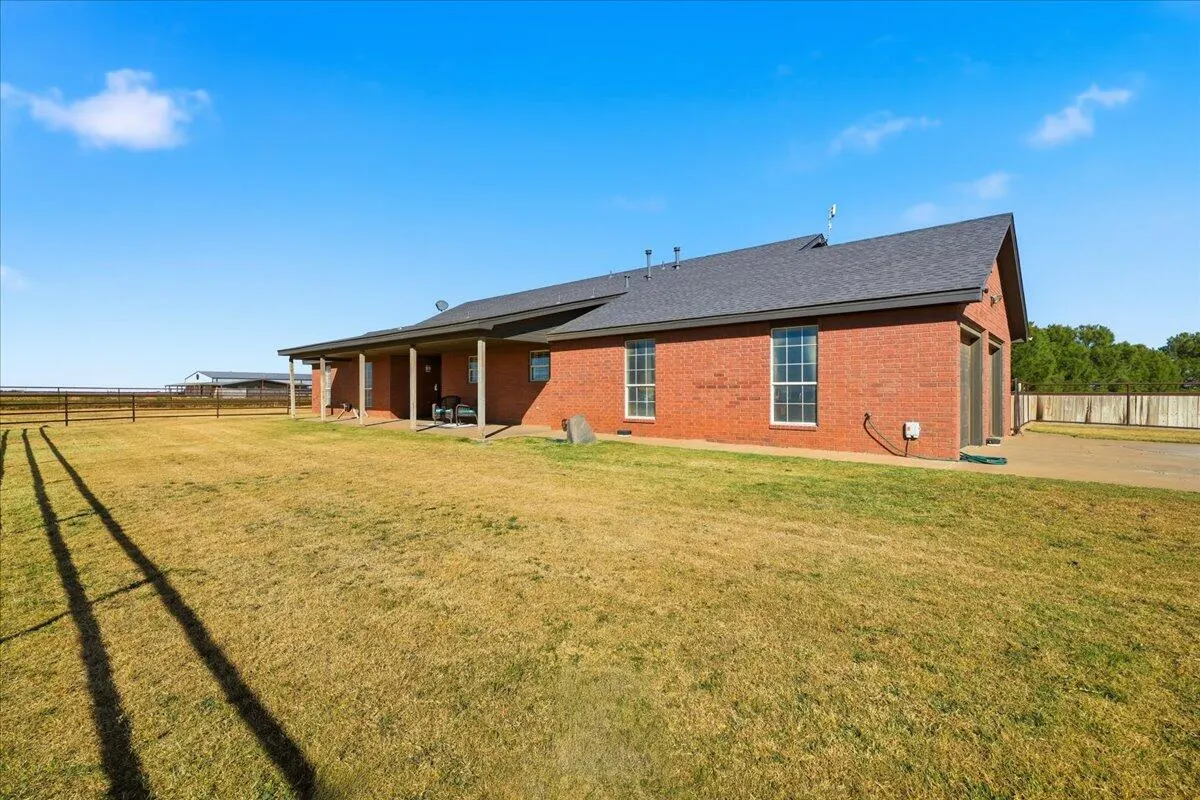 Photo 14 — 5901 E County Rd 7900, Slaton, TX 79364