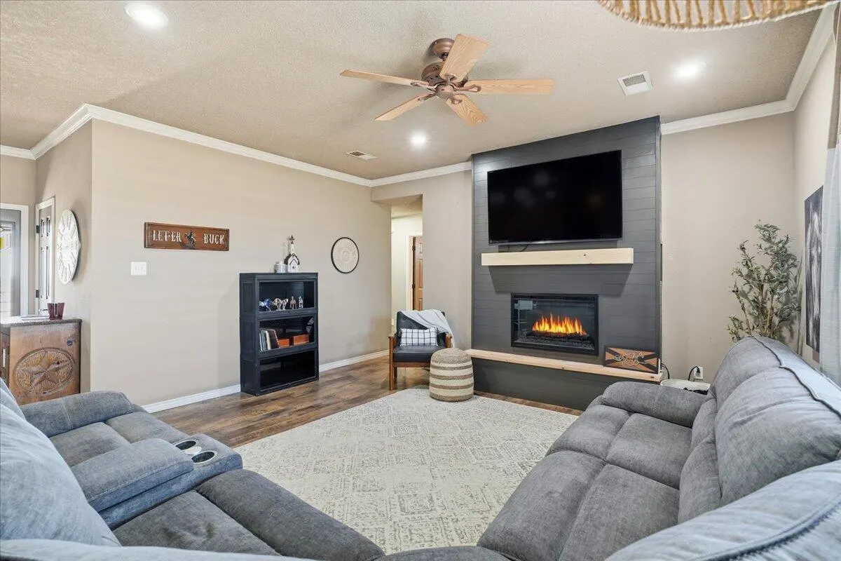 Photo 17 — 5901 E County Rd 7900, Slaton, TX 79364