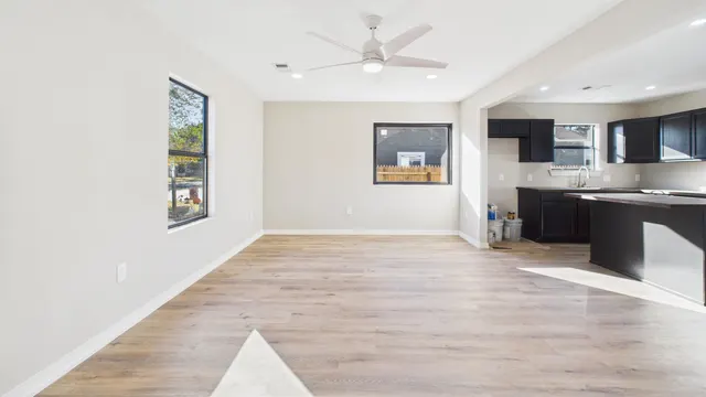 Photo 3 — 2112 31st Street, Lubbock, TX 79411