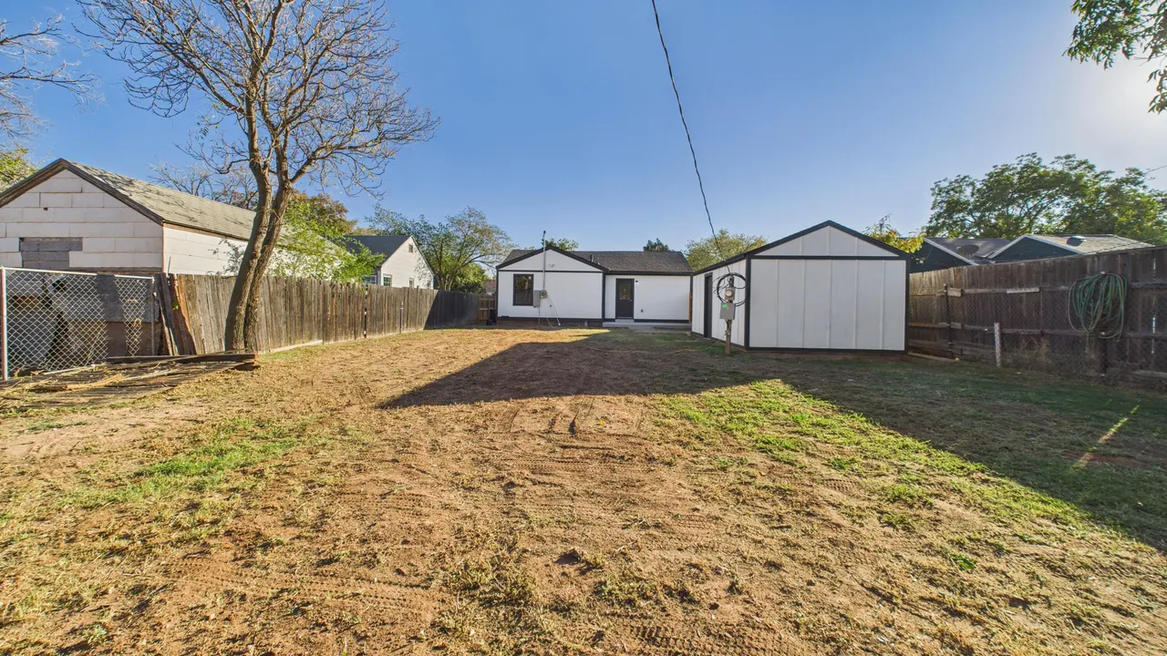 Photo 34 — 2112 31st Street, Lubbock, TX 79411