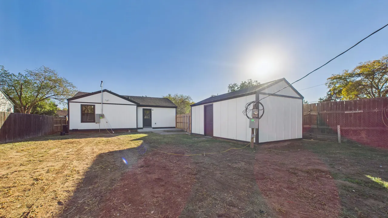 Photo 35 — 2112 31st Street, Lubbock, TX 79411