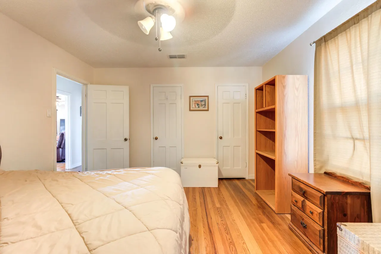 Photo 17 — 301 E Kent Street, Lubbock, TX 79403