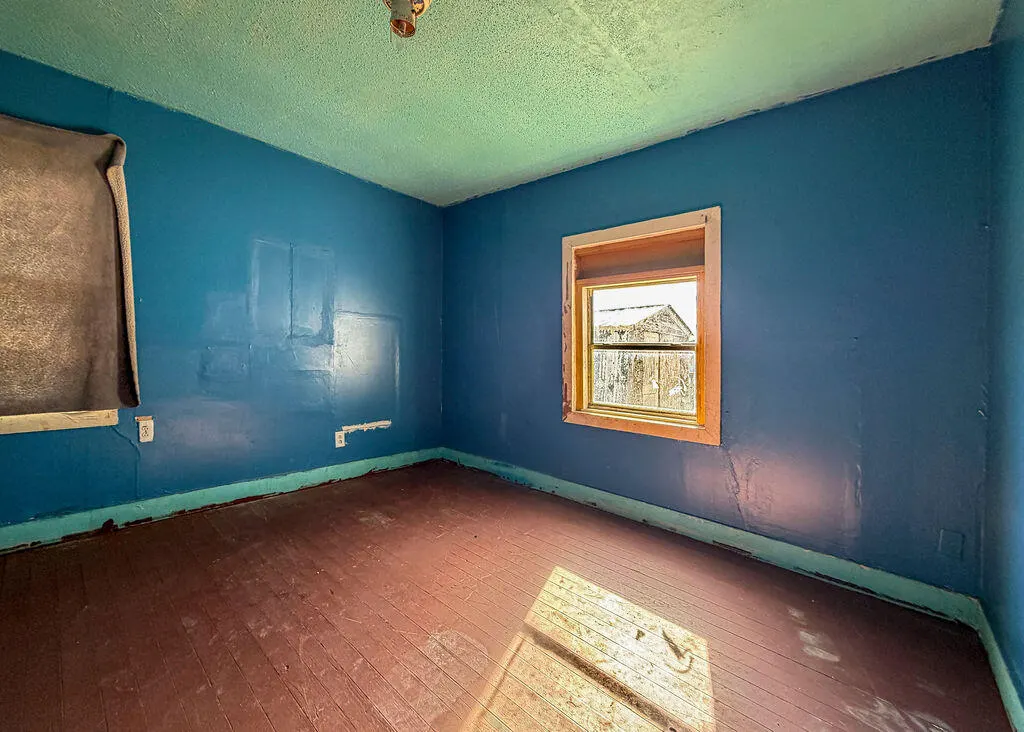 Photo 10 — 1204 Galveston Street, Plainview, TX 79072